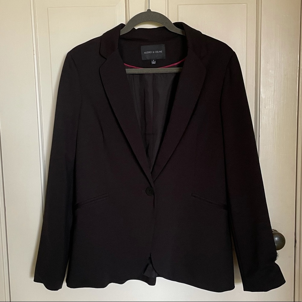 Audrey & Celine Black Blaser